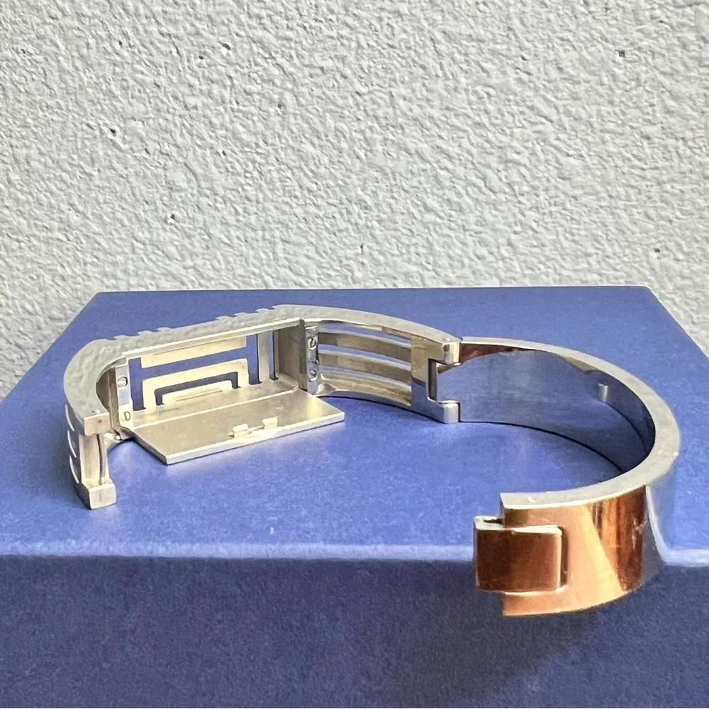 Tory Burch Silver Bracelet (+ holds Fitbit) - Picture 7 of 10